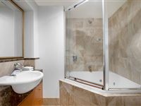 2 Bedroom Apartment Bathroom-Mantra Zanzibar
