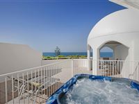 2 Bedroom Penthouse Apartment Rooftop-Mantra Zanzibar